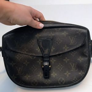 Authentic Louis Vuitton Jeune Fille